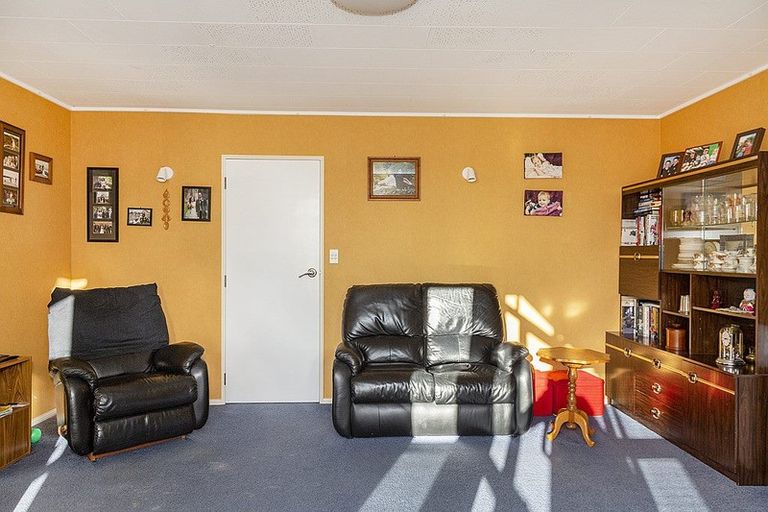 Photo of property in 15 Arthur Street, Holmes Hill, Oamaru, 9401