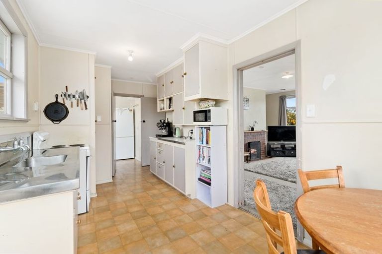 Photo of property in 31 Rawlings Street, Bader, Hamilton, 3206