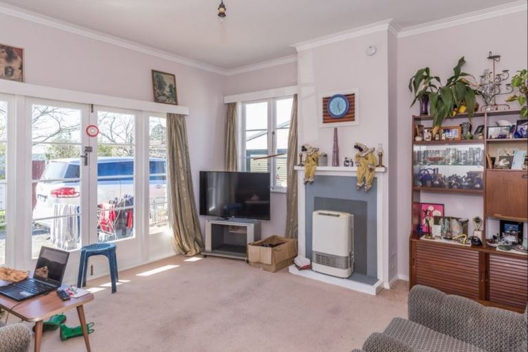 Photo of property in 154a Winchester Street, Levin, 5510