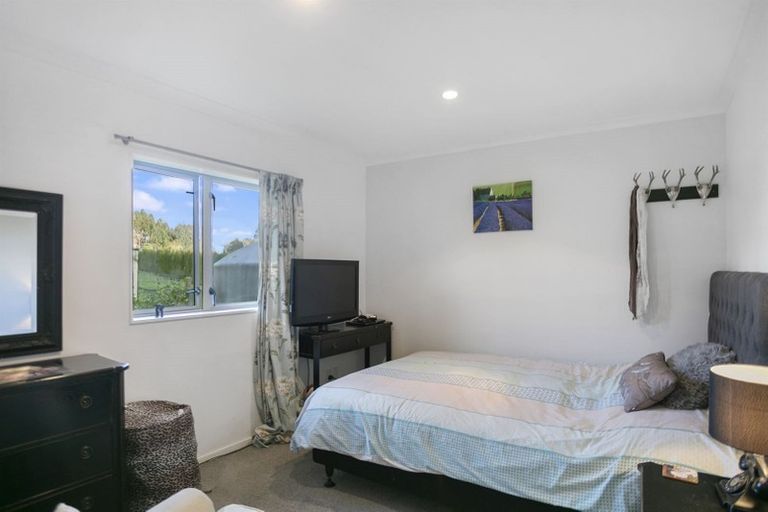 Photo of property in 21 Williams Road South, Pyes Pa, Tauranga, 3173