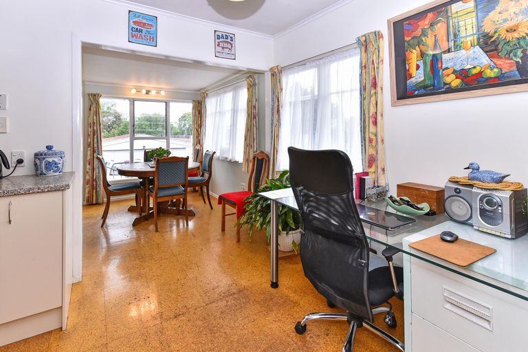 Photo of property in 58 Pembroke Street, Papatoetoe, Auckland, 2025