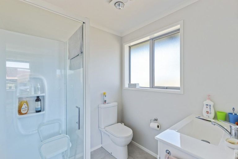 Photo of property in 24c Richmond Street, Waitara, 4320