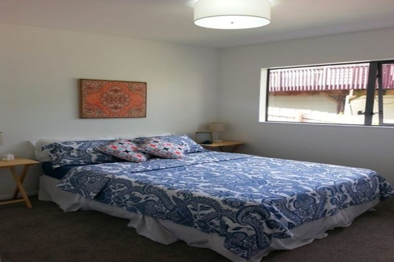 Photo of property in 1/20 Elliott Avenue, Bayview, Auckland, 0629