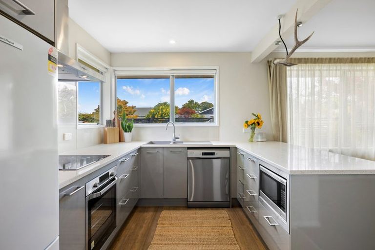 Photo of property in 1/28 Konini Street, Riccarton, Christchurch, 8041