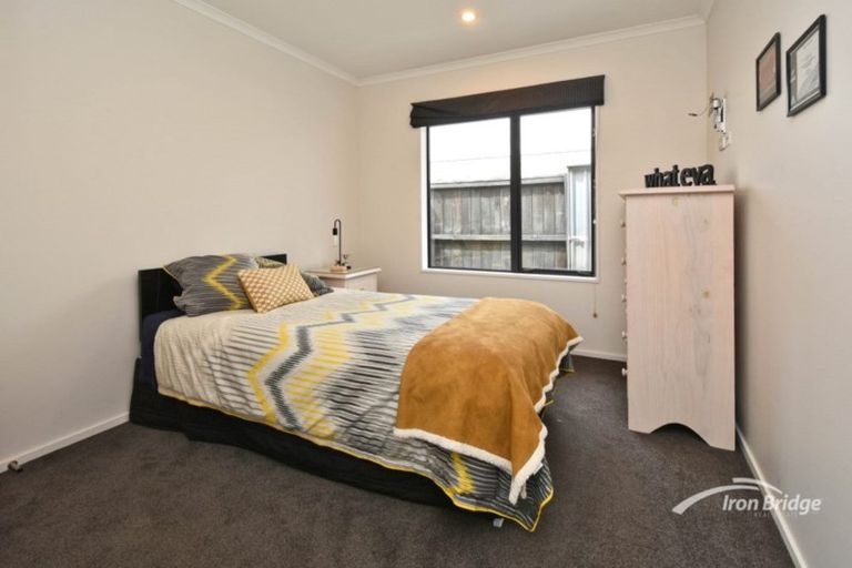 Photo of property in 70 Bluestone Drive, Parklands, Christchurch, 8083