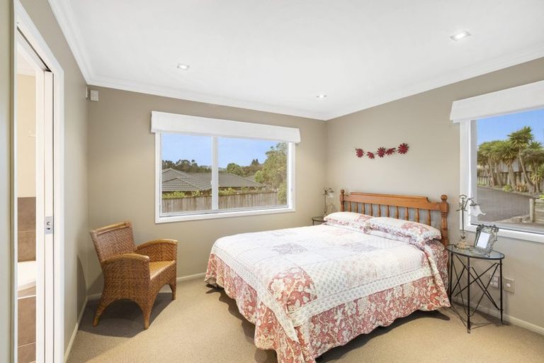 Photo of property in 69b Karamea Street, Whalers Gate, New Plymouth, 4310