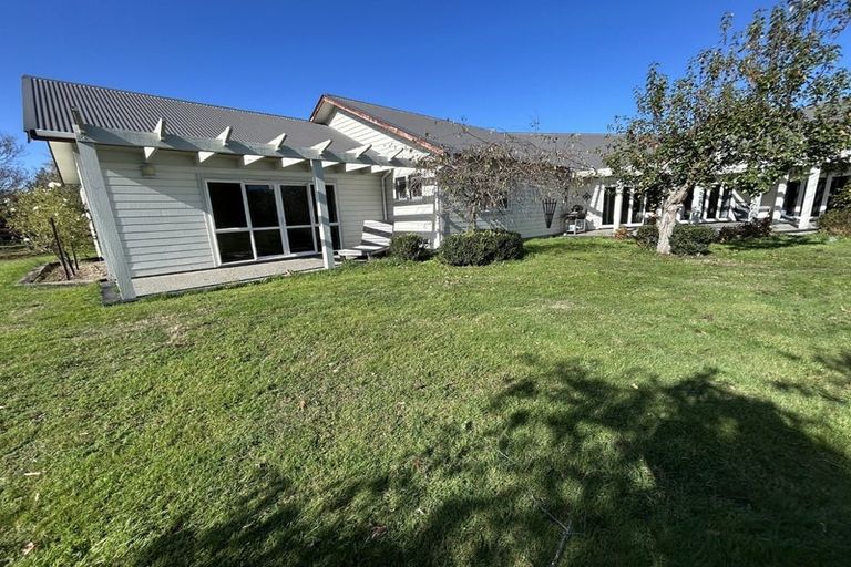 Photo of property in 52 Willow Park Drive, Opaki, Masterton, 5871