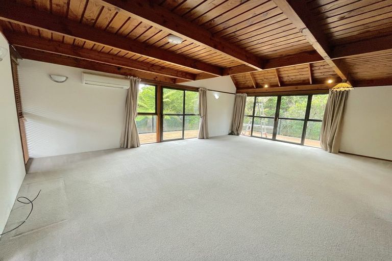 Photo of property in 20 Montressor Place, Howick, Auckland, 2014