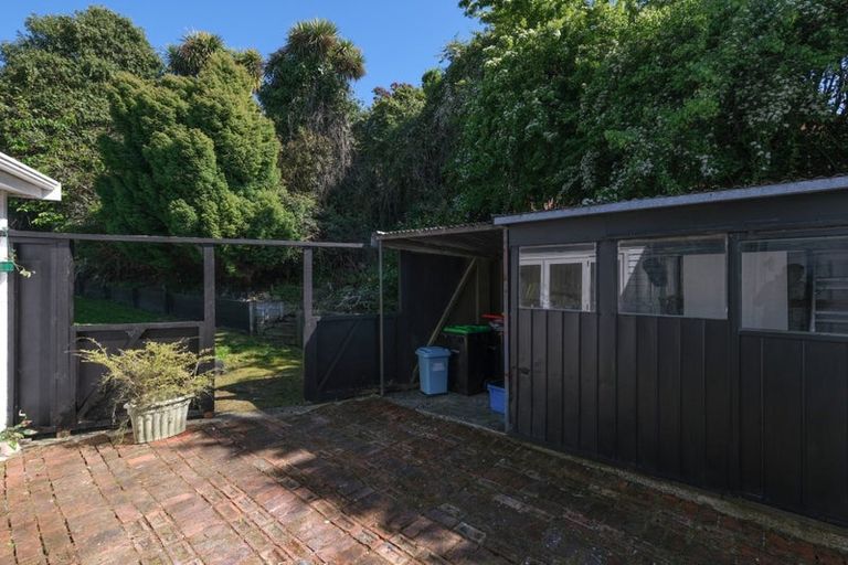 Photo of property in 104 Neidpath Road, Mornington, Dunedin, 9011
