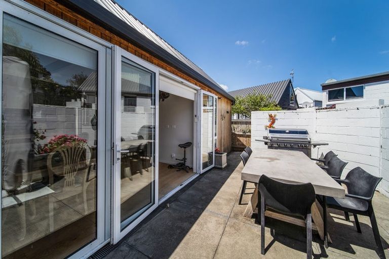 Photo of property in 5/20 Selwyn Road, Cockle Bay, Auckland, 2014