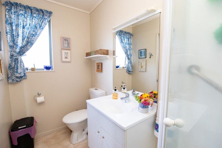 Photo of property in 53 River Road, Ngatea, 3503