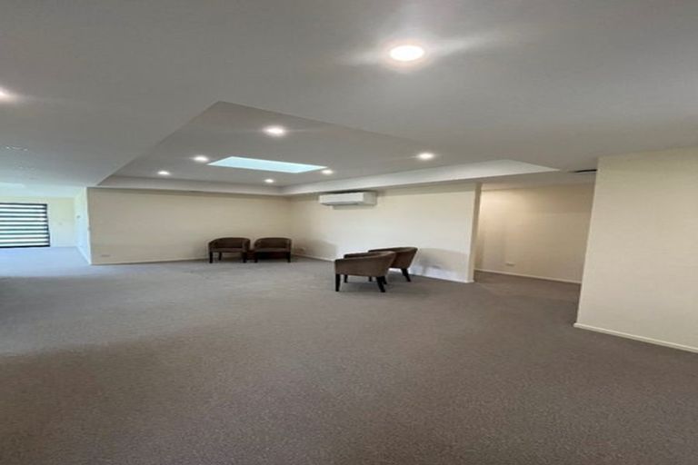 Photo of property in 6 Roles Way, Rolleston, 7615