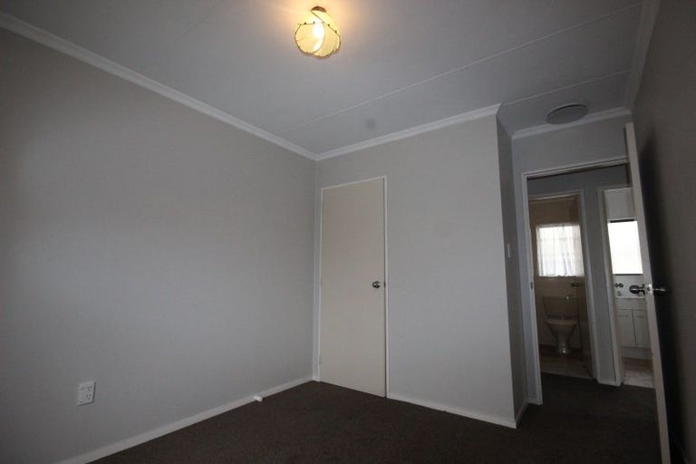 Photo of property in 19a Cedar Grove, Highbury, Palmerston North, 4412