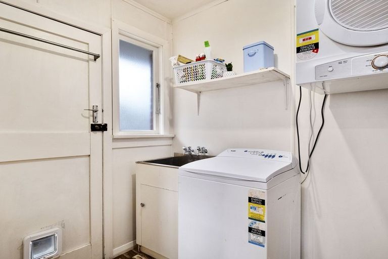 Photo of property in 348 Kenmure Road, Kenmure, Dunedin, 9011