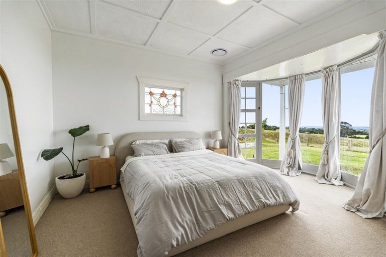 Photo of property in 207 Upper Pitone Road, Pitone, New Plymouth, 4374
