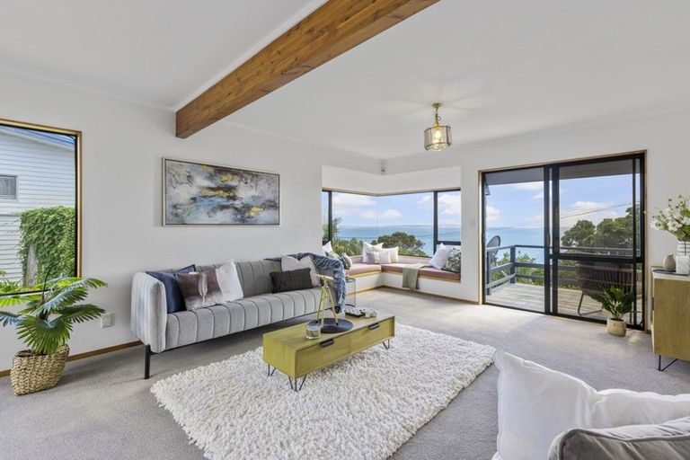 Photo of property in 14a Duncansby Road, Stanmore Bay, Whangaparaoa, 0932