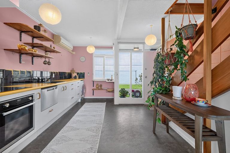 Photo of property in 39c Campbell Terrace, Petone, Lower Hutt, 5012
