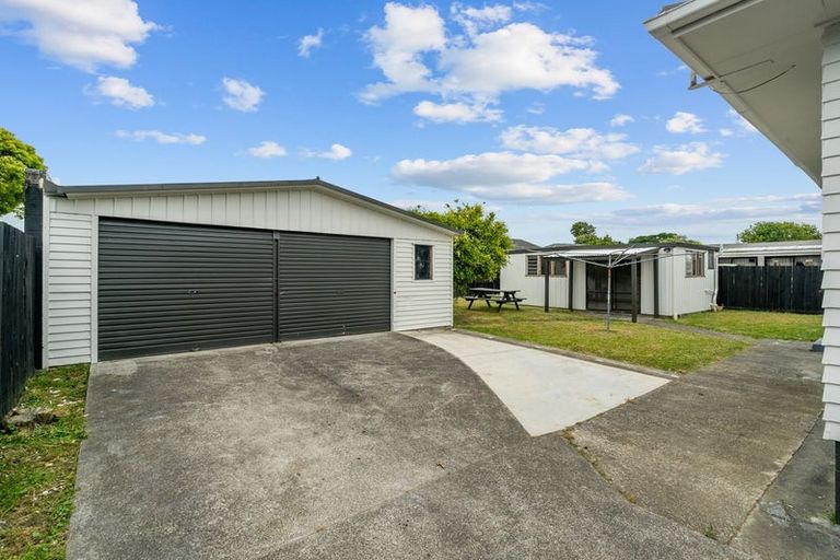 Photo of property in 16 Feasegate Street, Manurewa, Auckland, 2102