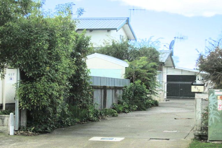 Photo of property in 615 Avenue Road West, Saint Leonards, Hastings, 4120