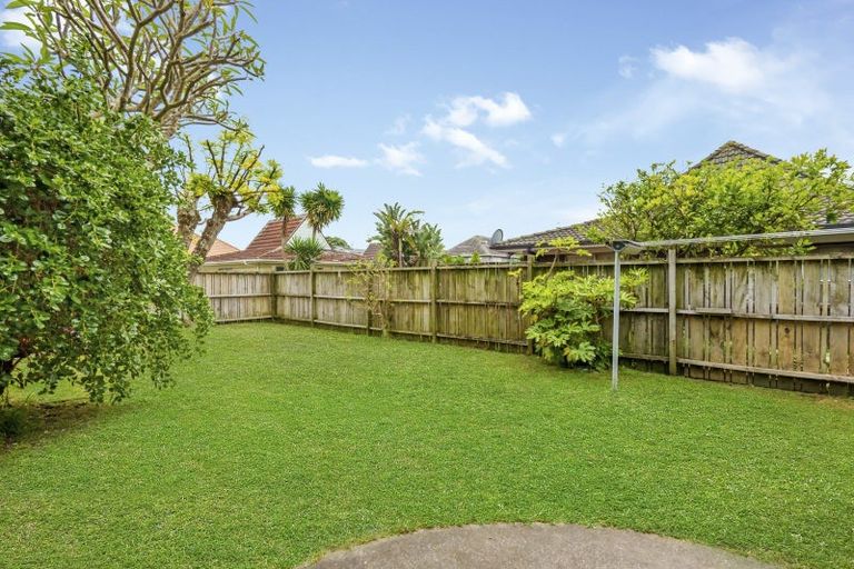 Photo of property in 41aa Vivian Wilson Drive, Eastern Beach, Auckland, 2012