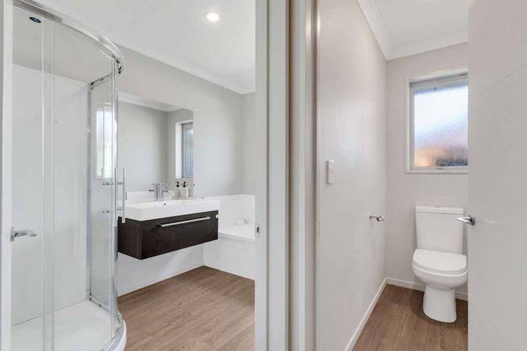 Photo of property in 13 Bradbury Avenue, Rolleston, 7614