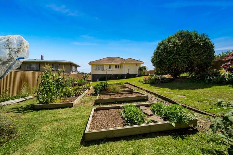 Photo of property in 26 Collins Street, Hawera, 4610
