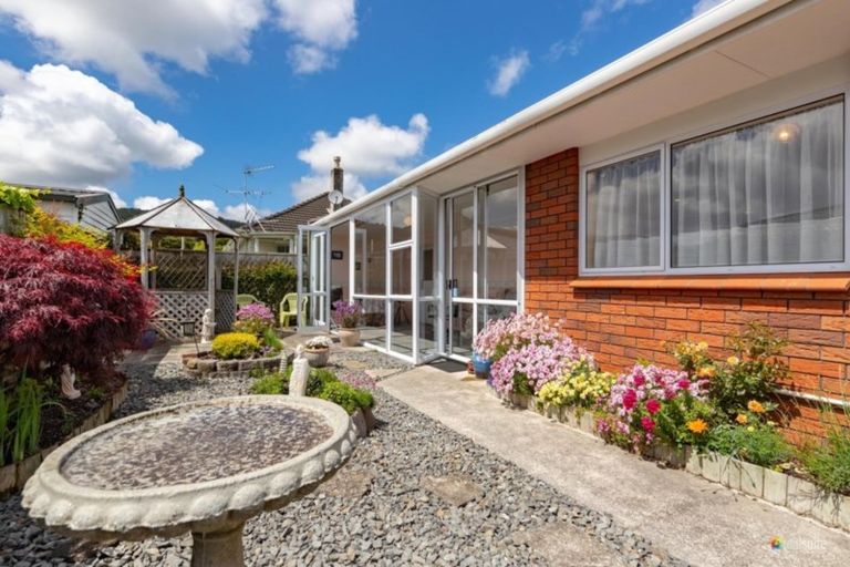 Photo of property in 51 Mchardie Street, Trentham, Upper Hutt, 5018
