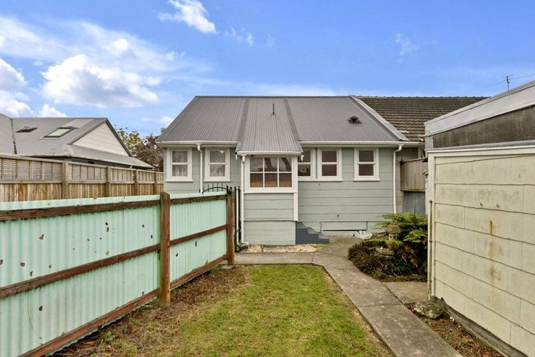 Photo of property in 18 Ilam Road, Upper Riccarton, Christchurch, 8041