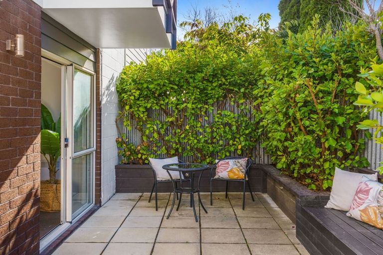 Photo of property in 6/55 Southampton Street, Sydenham, Christchurch, 8023