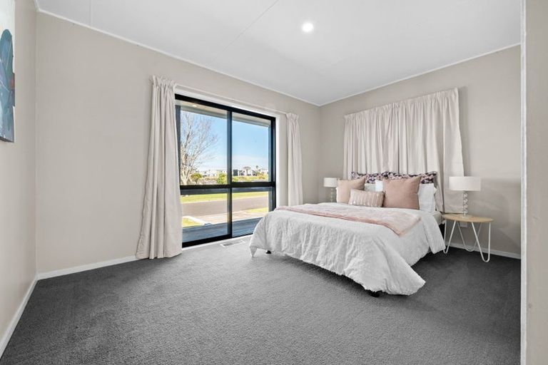 Photo of property in 56 Derby Street, Nawton, Hamilton, 3200