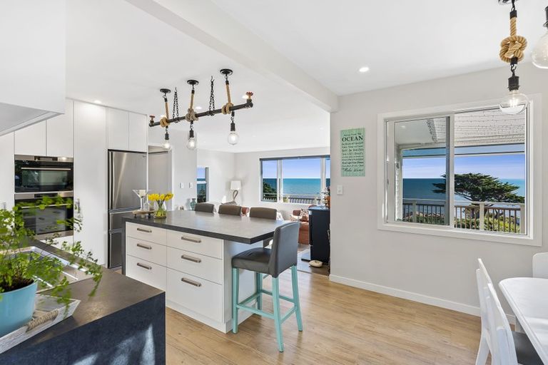 Photo of property in 75 The Esplanade, Raumati South, Paraparaumu, 5032