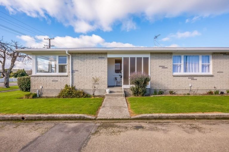 Photo of property in 24/1 Copeland Street, Hutt Central, Lower Hutt, 5011