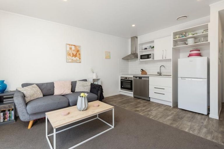 Photo of property in 21/22 Ashley Place, Papamoa Beach, Papamoa, 3118