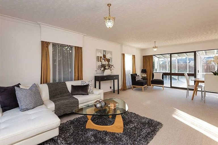 Photo of property in 11 Jamell Place, Avonhead, Christchurch, 8042