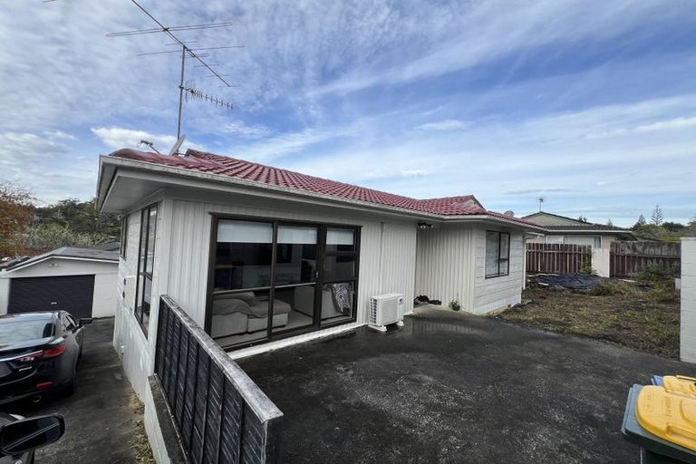 Photo of property in 30 Vandeleur Avenue, Birkdale, Auckland, 0626