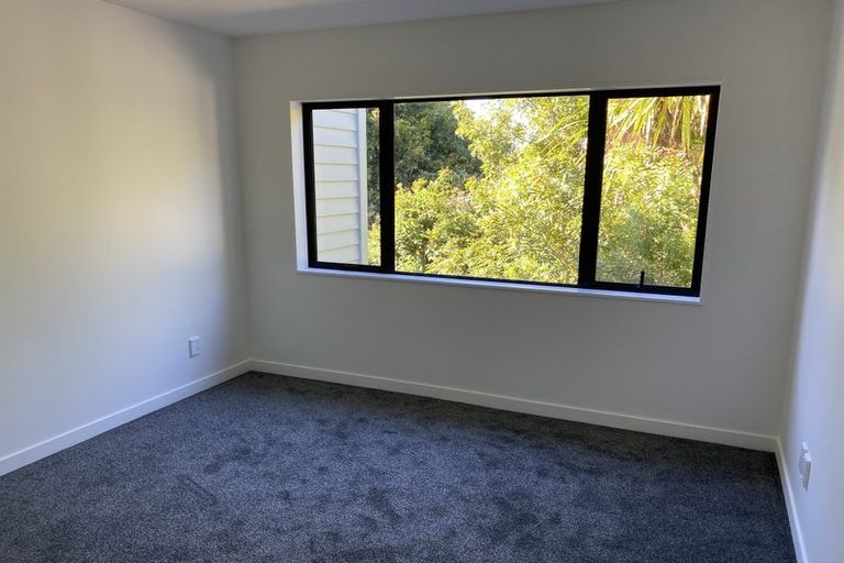 Photo of property in 26a Grenada Avenue, Forrest Hill, Auckland, 0620