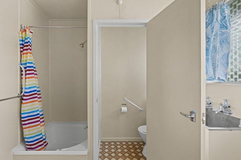 Photo of property in 1/24 Blackwell Street, Marton, 4710