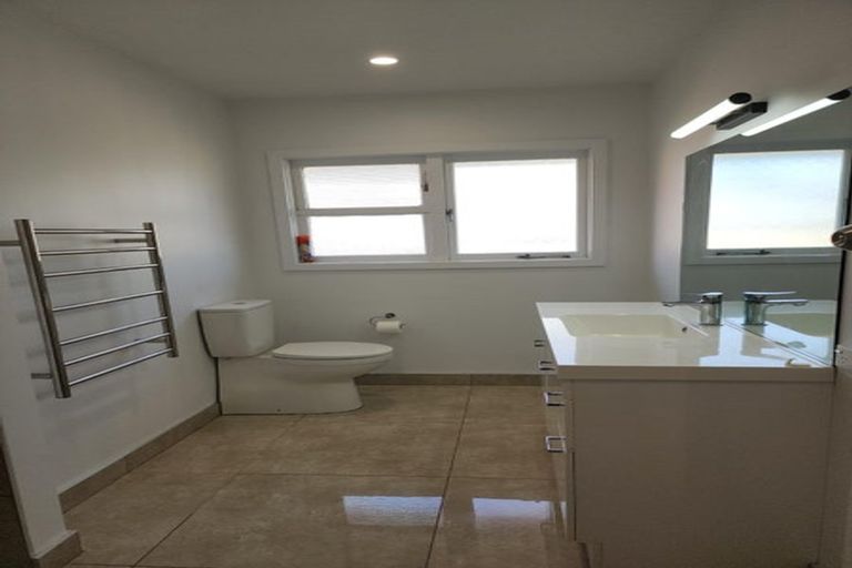 Photo of property in 11 Knighton Road, Hillcrest, Hamilton, 3216