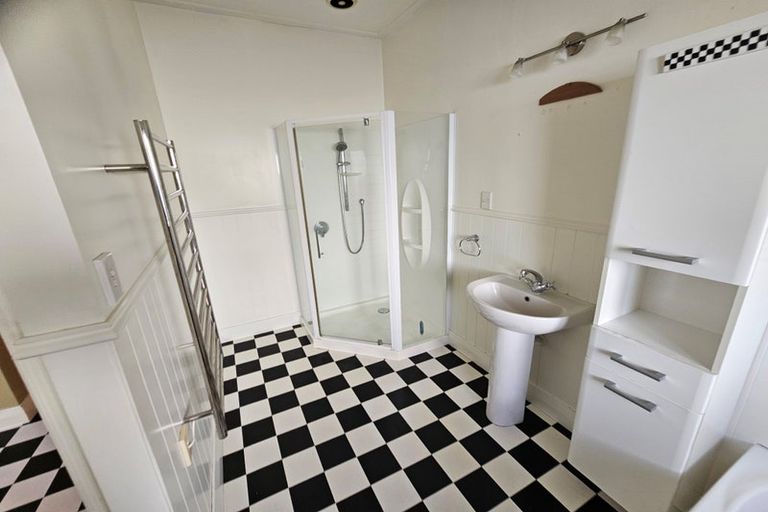 Photo of property in 15 Myrtle Street, Hamilton East, Hamilton, 3216