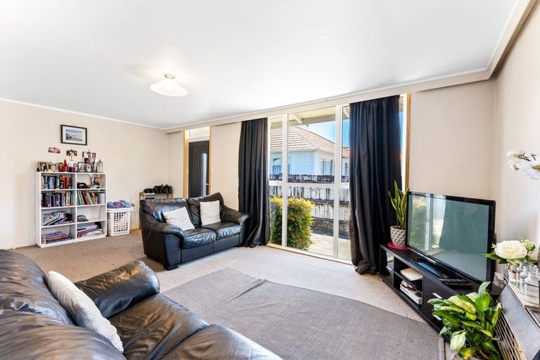 Photo of property in 18 Shakespeare Avenue, Trentham, Upper Hutt, 5018
