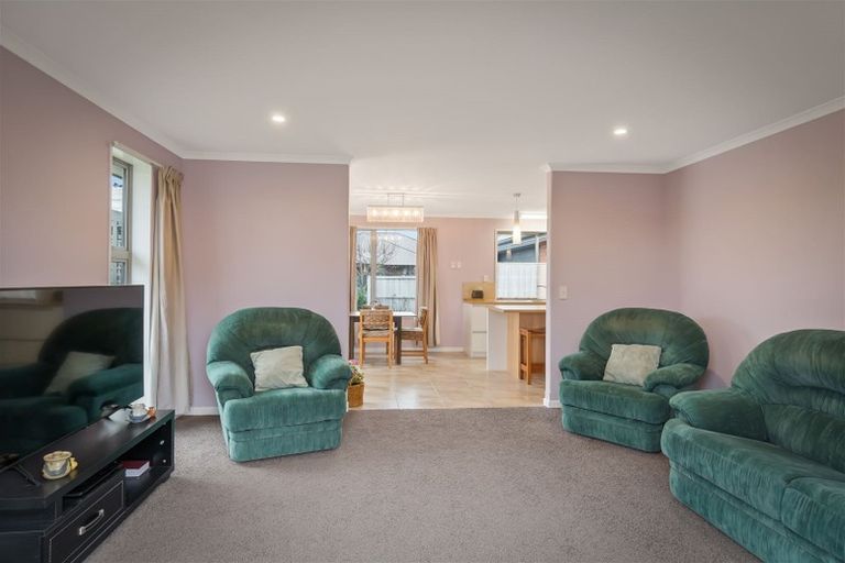 Photo of property in 2 Mimosa Lane, Yaldhurst, Christchurch, 8042
