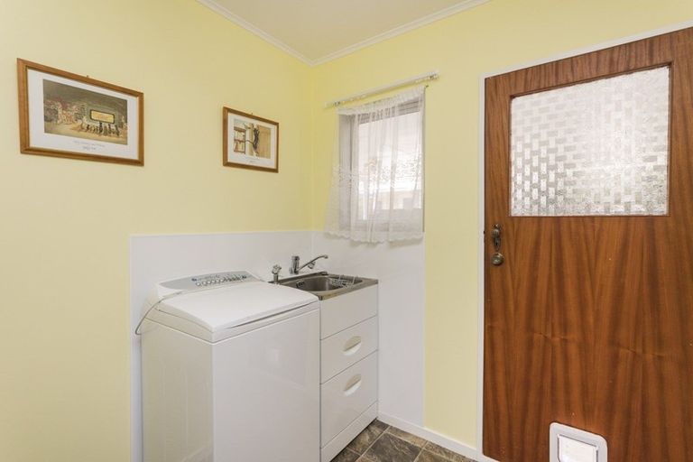 Photo of property in 19 Erin Street, Hokowhitu, Palmerston North, 4410