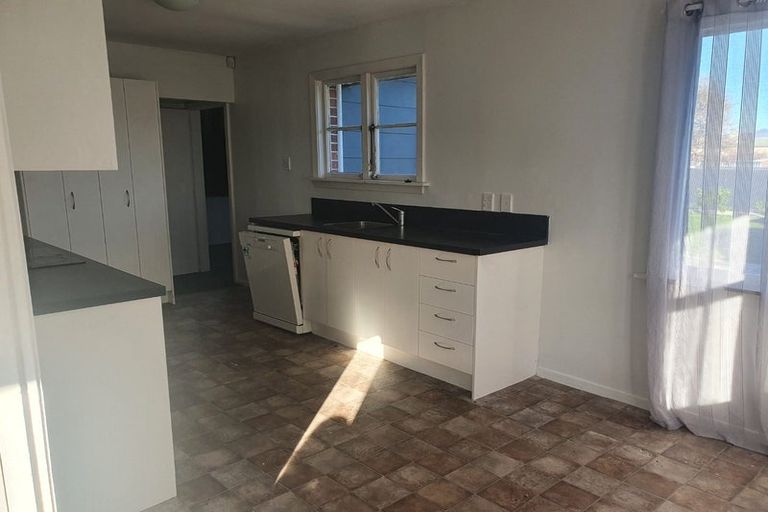 Photo of property in 24 Arthur Street, Upper Riccarton, Christchurch, 8041