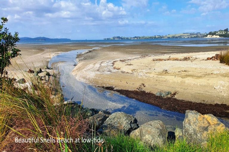 Photo of property in 13 Boathouse Bay Lane, Snells Beach, 0920