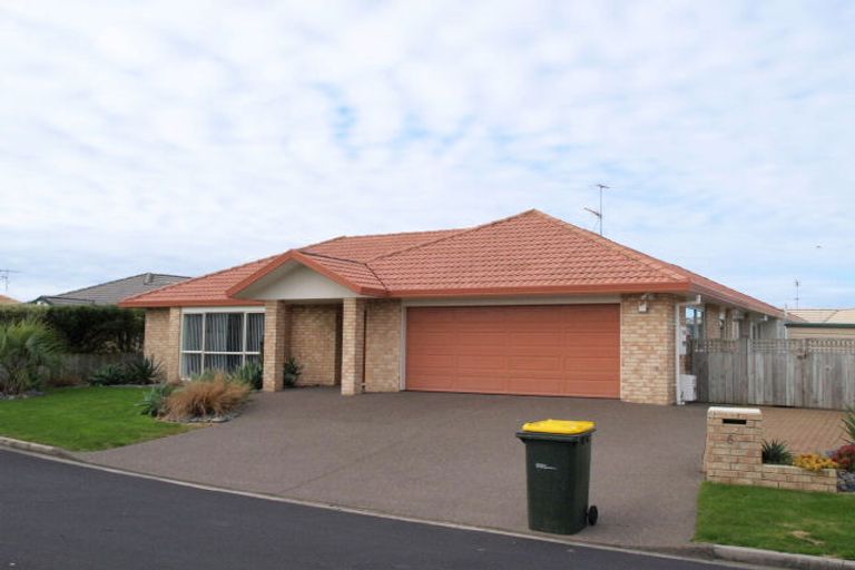 Photo of property in 5 Uldale Place, Northpark, Auckland, 2013