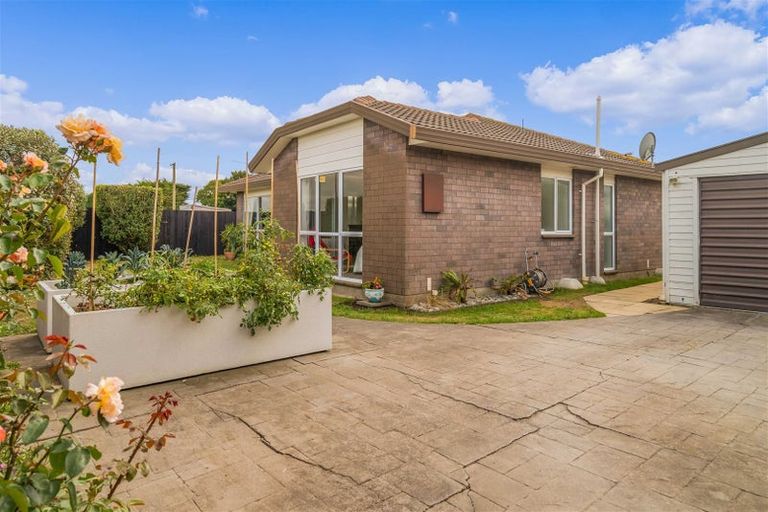 Photo of property in 2/42 Bicknor Street, Templeton, Christchurch, 8042