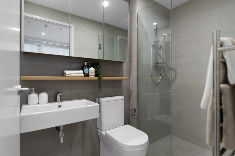 Photo of property in 207/8a Lake Pupuke Drive, Takapuna, Auckland, 0622