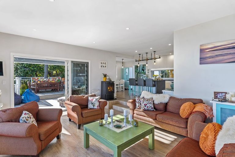 Photo of property in 75 The Esplanade, Raumati South, Paraparaumu, 5032