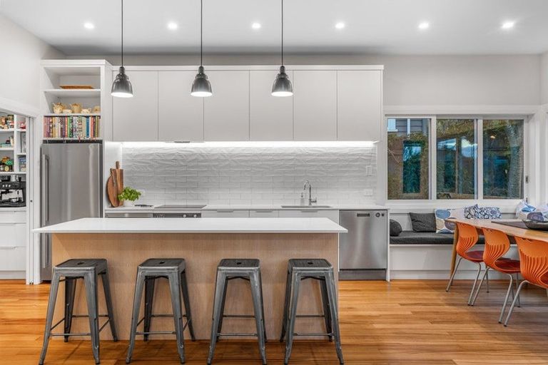 Photo of property in 37 Kensington Avenue, Mount Eden, Auckland, 1024