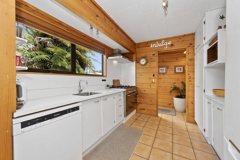 Photo of property in 32 Radiata Street, Fairview Downs, Hamilton, 3214